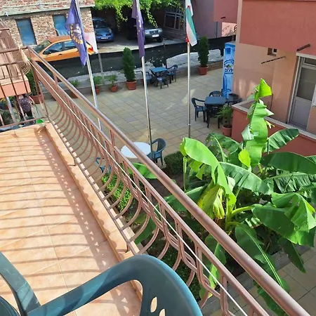 招待所 авеню