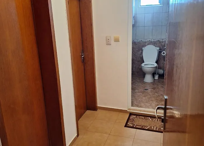 авеню * Равда